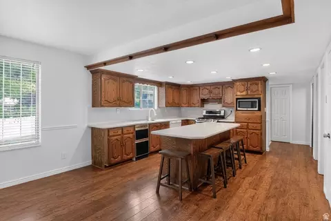 Kitchen - 110 W 1960 N, Orem, UT 84057 photo 2 of 4