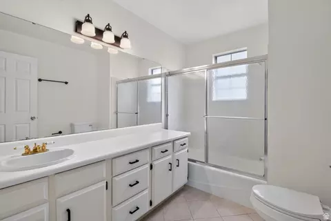Bath - 110 W 1960 N, Orem, UT 84057 photo 5 of 5