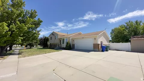 Other - 5197 W Eclipse Dr, West Jordan, UT 84081 photo 3 of 8