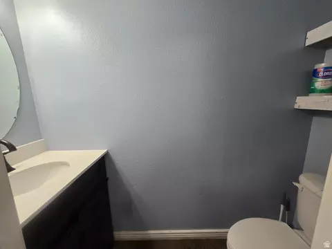 Bath - 876 W 210 S, Spanish Fork, UT 84660 photo 1 of 3