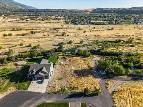 6794 S 2125 E #7, Uintah, UT 84405 photo 4
