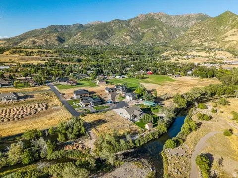 6794 S 2125 E #7, Uintah, UT 84405 photo 9