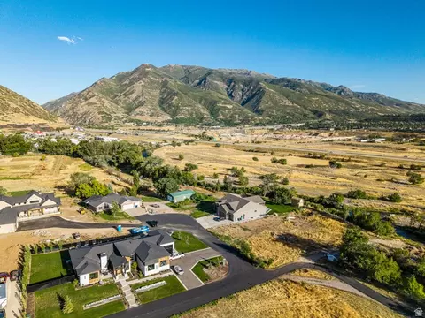 6794 S 2125 E #7, Uintah, UT 84405 photo 6