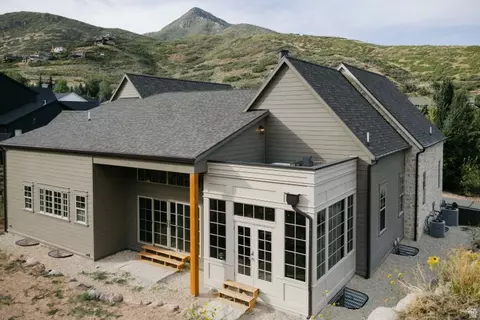 Exterior - 400 E Saddle Dr #36, Midway, UT 84049 photo 7 of 11