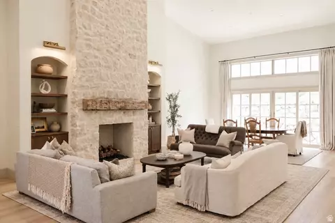Living - 400 E Saddle Dr #36, Midway, UT 84049 photo 1 of 7