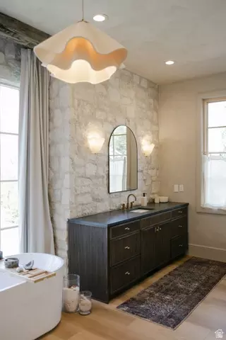 Bath - 400 E Saddle Dr #36, Midway, UT 84049 photo 8 of 15