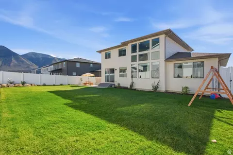 Exterior - 3411 S Snowberry Dr, Mapleton, UT 84664 photo 10 of 13