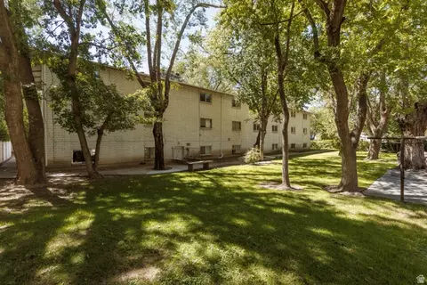 Exterior - 4538 S 700 E #5, Murray, UT 84107 photo 5 of 6