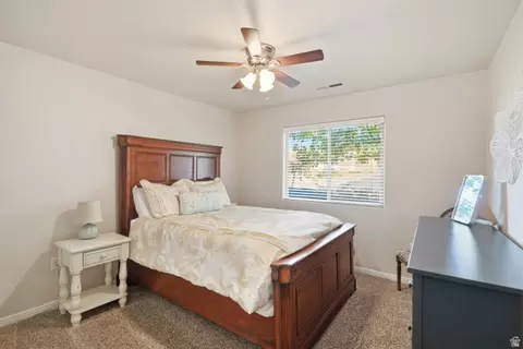 Bedroom - 1025 N Ruby Pl, Washington, UT 84780 photo 2 of 6