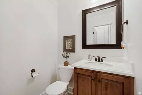 Bath - 908 N 940 W #43, Orem, UT 84057 photo 1 of 6