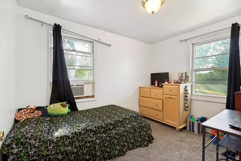 Bedroom - 804 E 10600 S, Sandy, UT 84094 photo 3 of 6