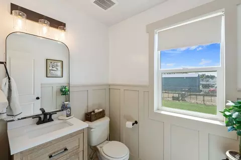 Bath - 5289 W 3750 S, Hooper, UT 84315 photo 2 of 6