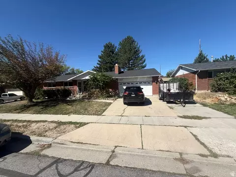 6462 S Tamra Dr W, Taylorsville, UT 84129
