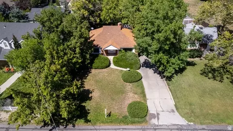 View/Area - 2657 E Valley Ave, Holladay, UT 84117 photo 1 of 8