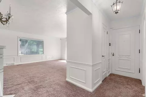 Entry Way - 2657 E Valley Ave, Holladay, UT 84117 photo 1 of 2