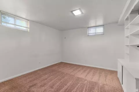 Bedroom - 2657 E Valley Ave, Holladay, UT 84117 photo 3 of 4