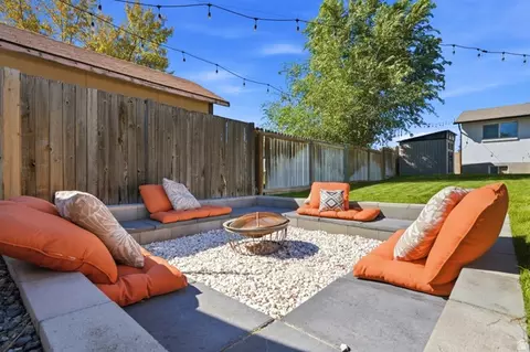 Exterior - 1220 E Violet Dr, Sandy, UT 84094 photo 6 of 8