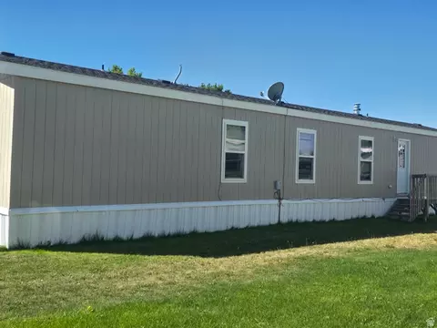 7 N Sunrise Dr W, Preston, ID 83263 photo 2