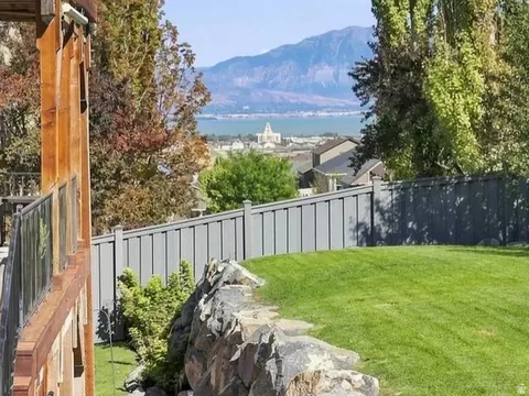 Exterior - 3946 E South Pass Rd, Eagle Mountain, UT 84005 photo 8 of 17