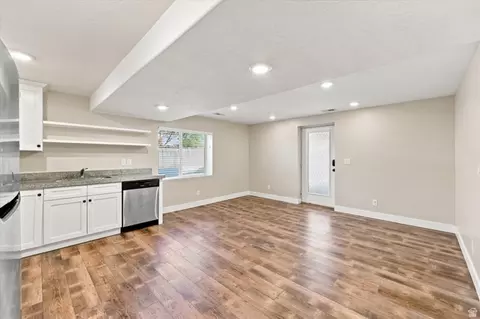 Living - 3946 E South Pass Rd, Eagle Mountain, UT 84005 photo 4 of 5
