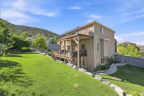 Exterior - 3946 E South Pass Rd, Eagle Mountain, UT 84005 photo 10 of 17