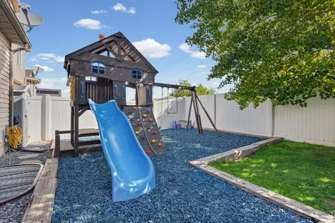 Exterior - 4658 N Long Way, Eagle Mountain, UT 84005 photo 11 of 11