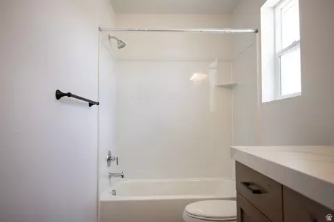 Bath - 2122 E Harlequin Ave #LOT EAGLE, Eagle Mountain, UT 84005 photo 2 of 2