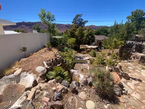 Exterior - 276 Hillside Dr, Moab, UT 84532 photo 8 of 15