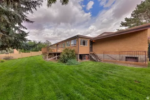 Exterior - 2720 Bench Rd E, Moab, UT 84532 photo 6 of 10