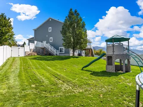Exterior - 2103 N 5 E, Layton, UT 84041 photo 3 of 8