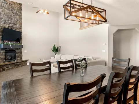 Dining - 2103 N 5 E, Layton, UT 84041 photo 3 of 3