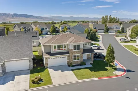 View/Area - 894 S 2100 W, Orem, UT 84058 photo 1 of 7