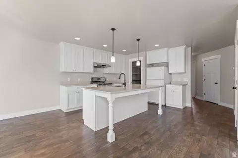 Kitchen - 894 S 2100 W, Orem, UT 84058 photo 1 of 2
