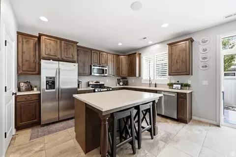 1056 W Stonehaven Dr, North Salt Lake, UT 84054