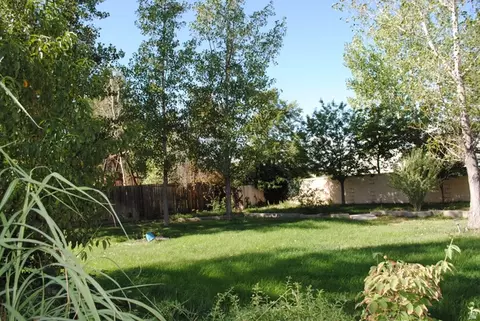 Exterior - 9322 S Solena Way, Sandy, UT 84093 photo 6 of 10