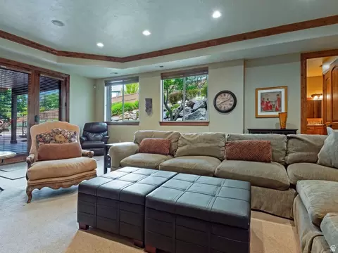 Living - 1879 E Longview Dr S, Holladay, UT 84124 photo 8 of 10