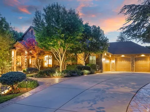 Exterior - 1879 E Longview Dr S, Holladay, UT 84124 photo 22 of 22