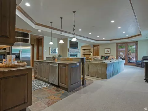Kitchen - 1879 E Longview Dr S, Holladay, UT 84124 photo 6 of 6
