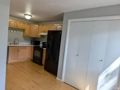 Kitchen - 4540 S 700 E #9, Murray, UT 84107 photo 2 of 2
