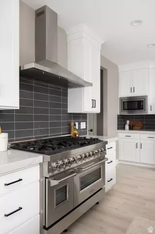 Kitchen - 2996 E Bonnie Lynn Ln, Sandy, UT 84092 photo 1 of 16