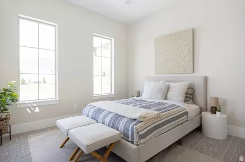 Bedroom - 2996 E Bonnie Lynn Ln, Sandy, UT 84092 photo 3 of 4