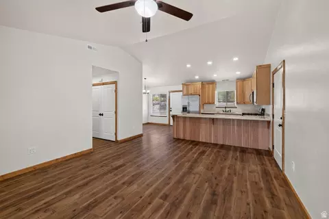 Living - 2464 San Jose, Moab, UT 84532 photo 7 of 8