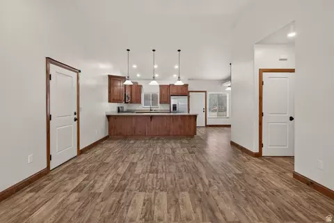 Living - 2464 San Jose, Moab, UT 84532 photo 1 of 8