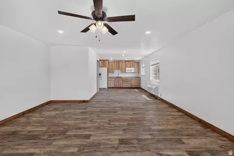 Living - 2464 San Jose, Moab, UT 84532 photo 6 of 8