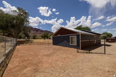 Exterior - 2464 San Jose, Moab, UT 84532 photo 2 of 4