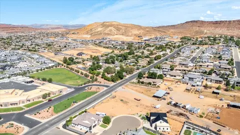 711 E Crew Ct #21, Washington, UT 84780 photo 2