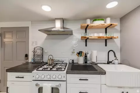 Kitchen - 130 N 100 E, Logan, UT 84321 photo 6 of 7