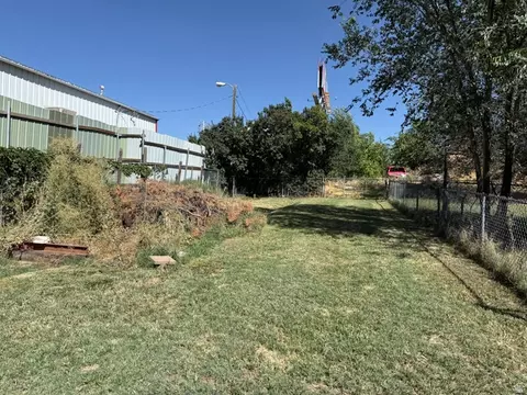 Exterior - 54 W 2000 N, Sunset, UT 84015 photo 2 of 6