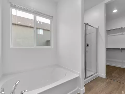 Bath - 1861 E 920 N #421, Salem, UT 84653 photo 2 of 2