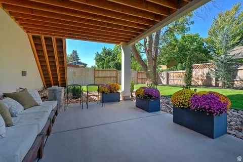 Exterior - 9652 S 2720 E, Sandy, UT 84092 photo 9 of 13